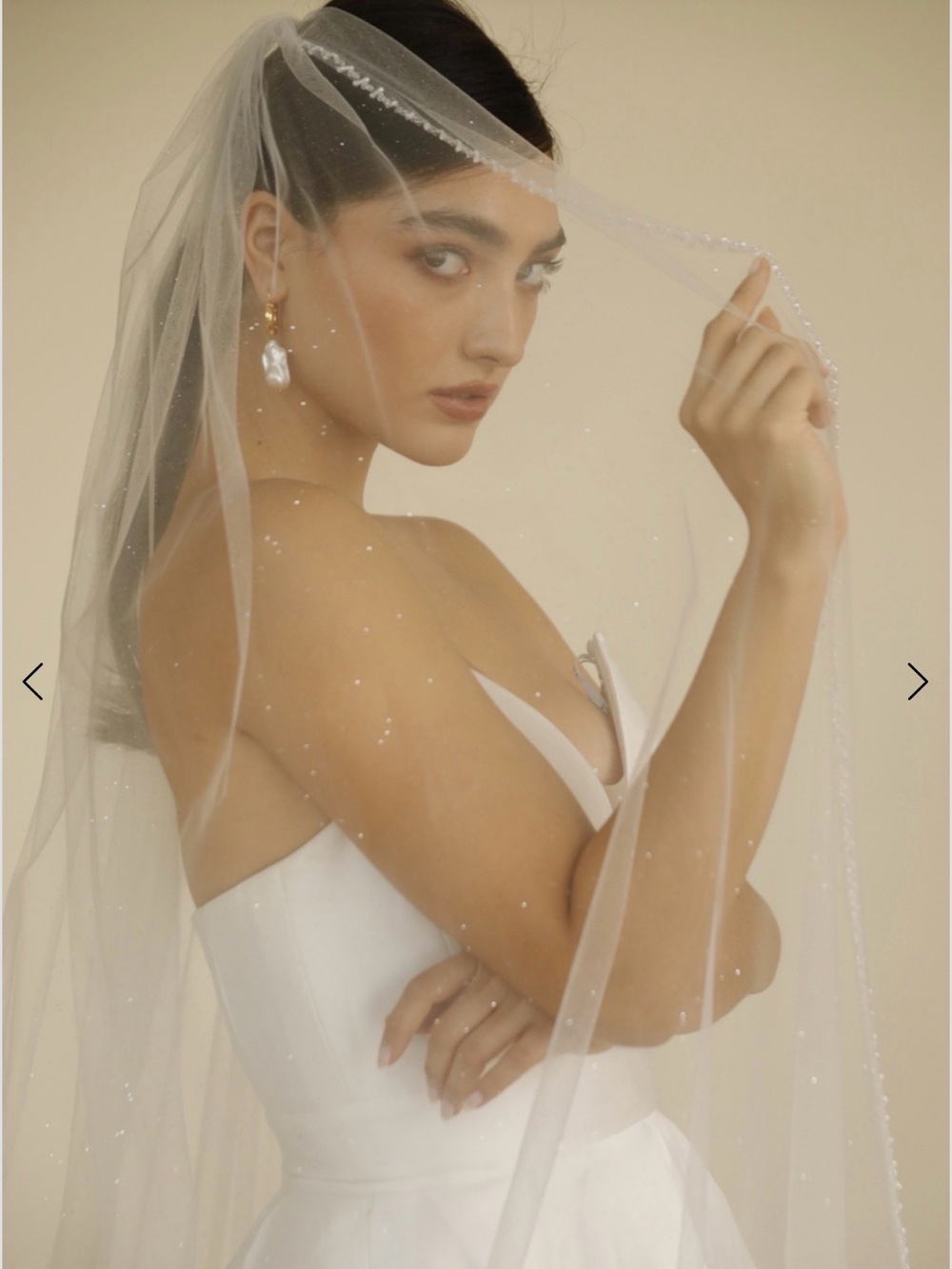 Bridal White Beaded Edge Veil - Elegant Wedding Accessory